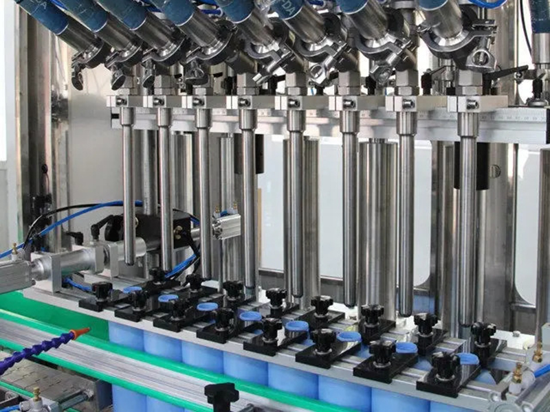 Masina de umplere industriala