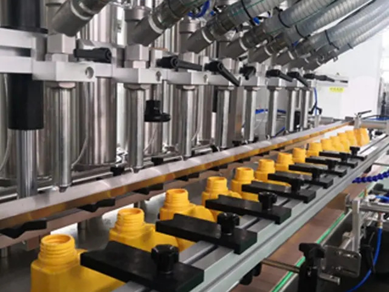 Masina de umplere industriala