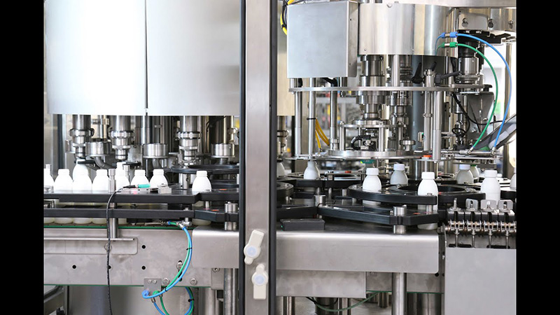 Masina de umplere monobloc